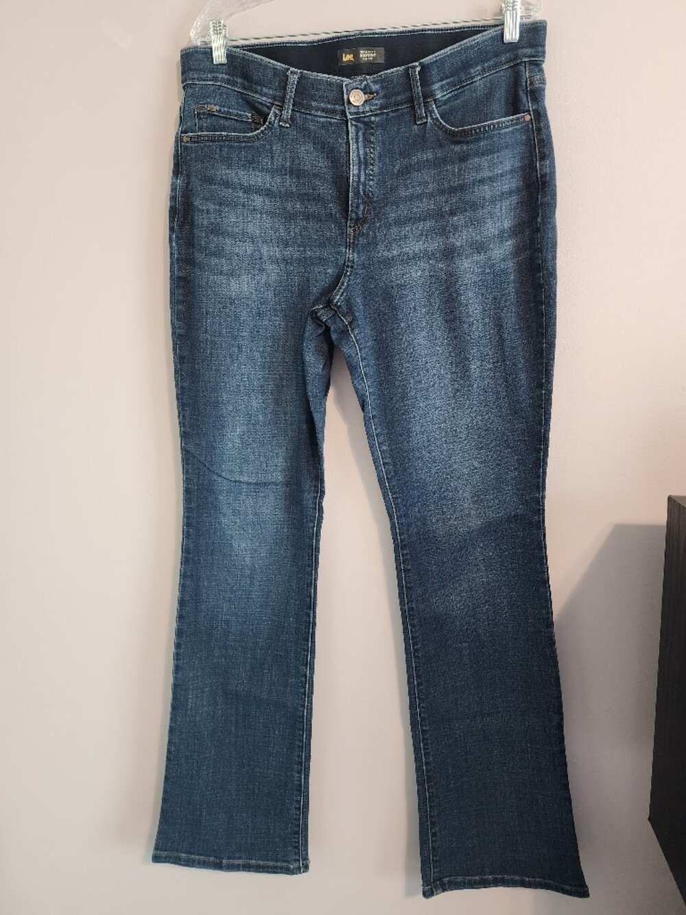 2/$25 Lee Flex Motion Mid Rise Regular Fit Bootcut Dark Wash Jeans Size 16 Long - Picture 1 of 10